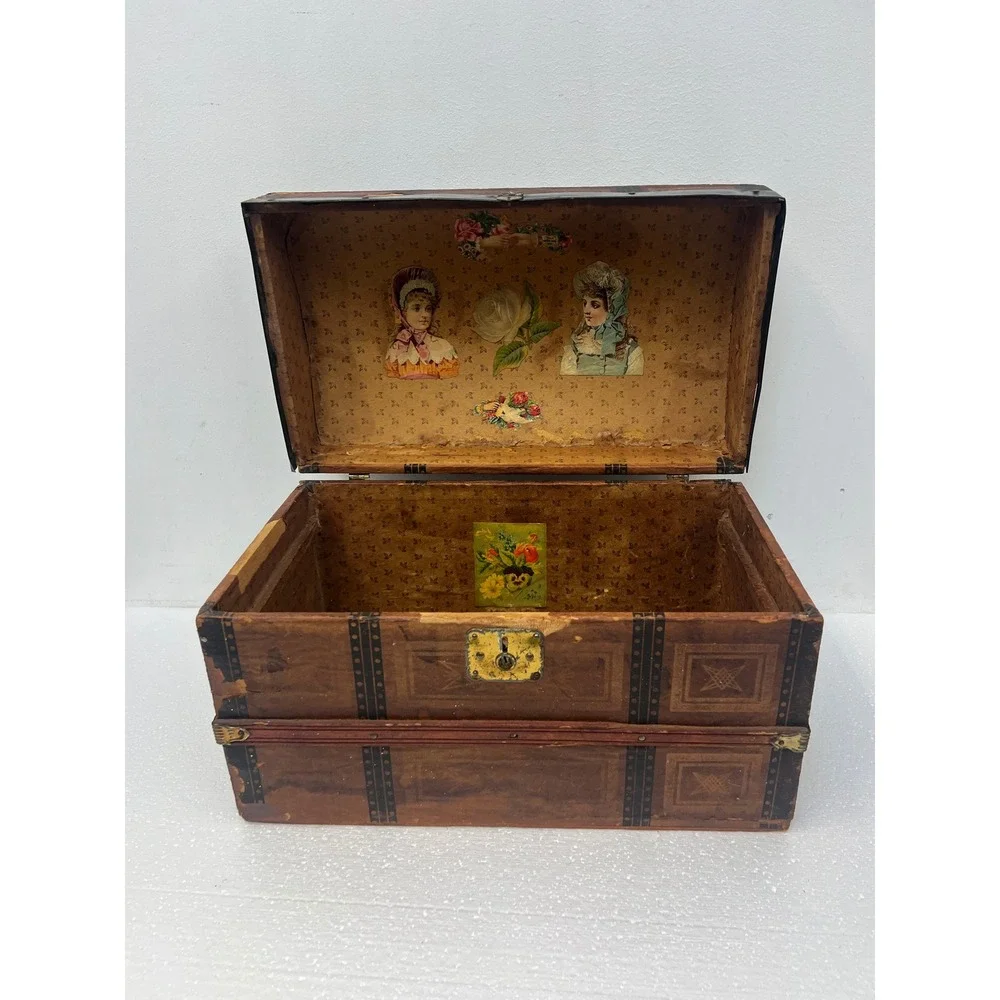 Wood Dollhouse Steamer Trunk Miniature Antique Storage Box Chest SALESMAN SAMPLE